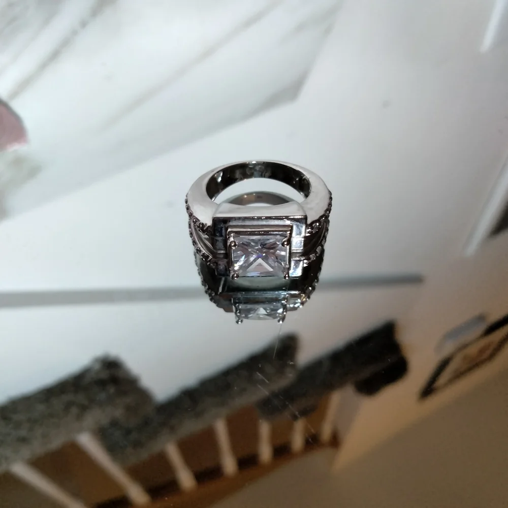 Chunky Silver Statement Ring - Picture 3 of 11